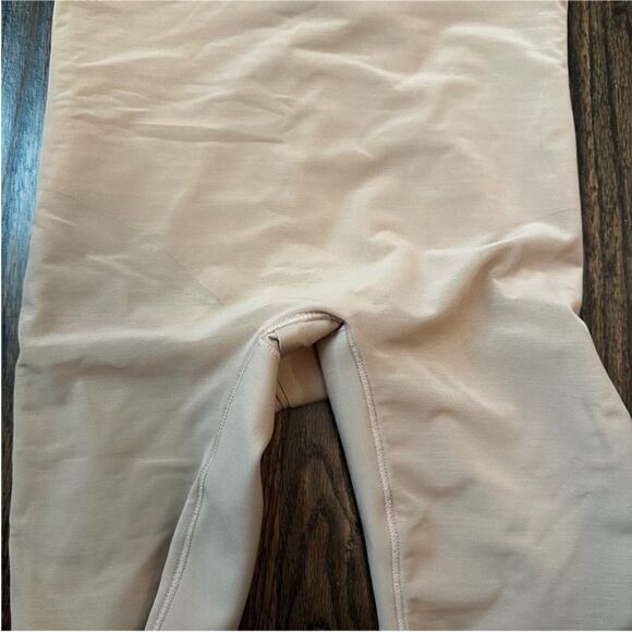NWT Honeylove bodysuit Mid-Thigh Bodysuit - Picture 6 of 7